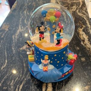 Disney Mickey and Minnie Celebration Snow Globe - Blue and Yellow